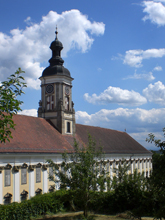 St. Florian, Turm über dem Hauptportal 