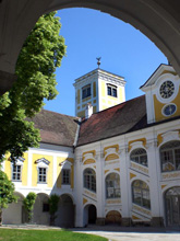 Schloss Tillysburg, Innenhof